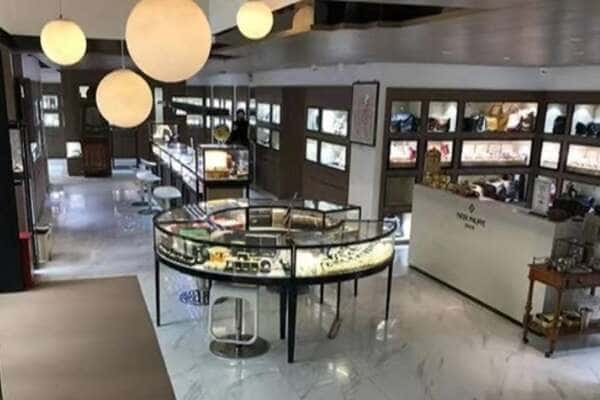 上海南汇区佳哥鉴酒商行